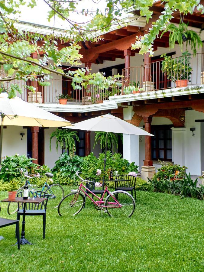 Hotel Cacique Real Antigua Exterior foto